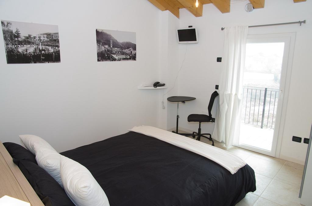 B&B מארוסטיקה חדר תמונה